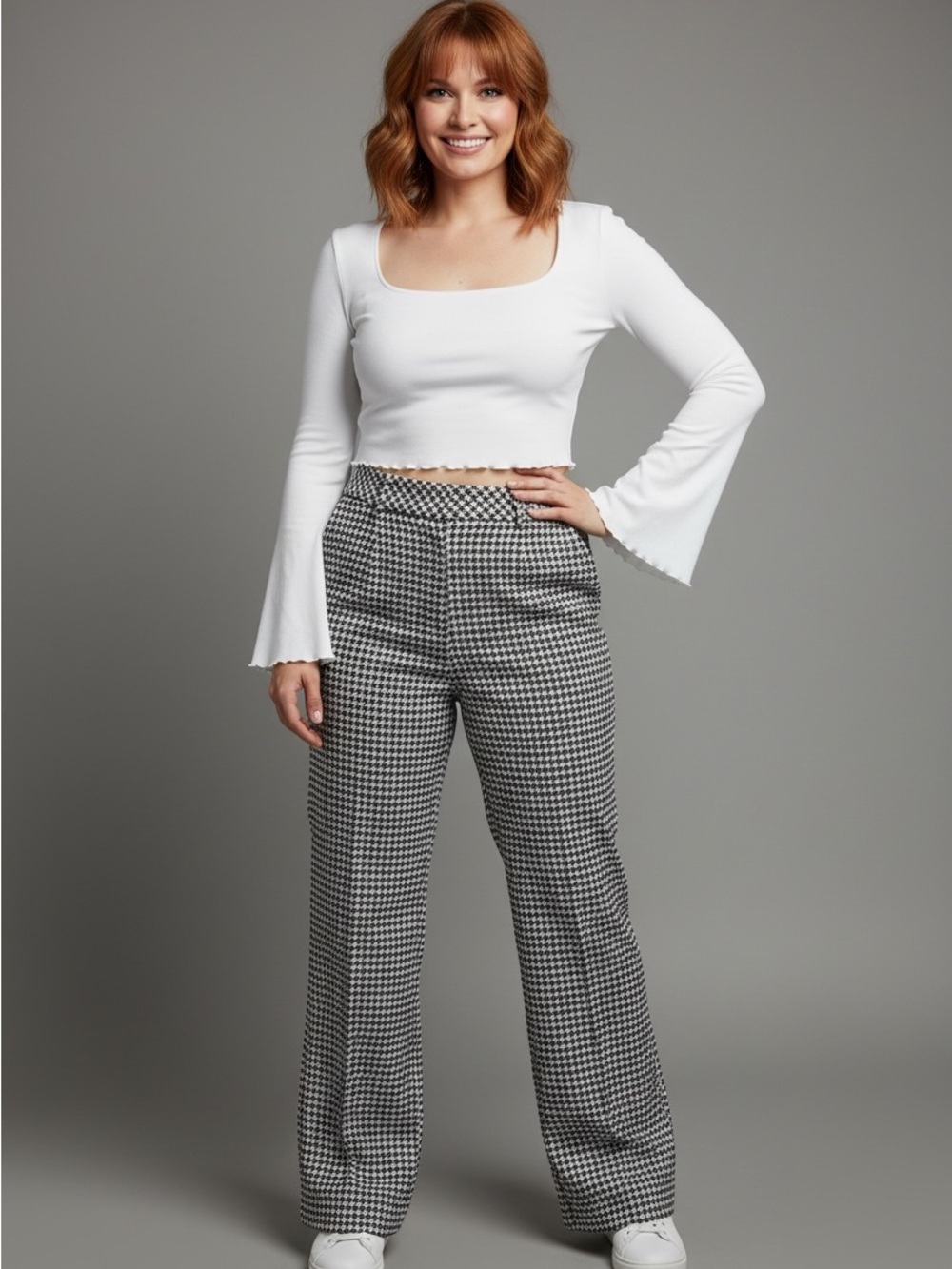 White Long Sleeve Scoop Neck Crop Top